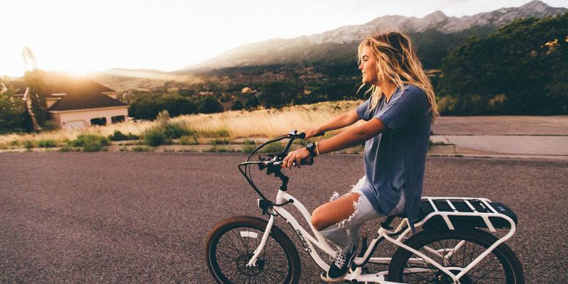 数字孪生赋能未来：定制机械设备全生命周期管理的创新策略